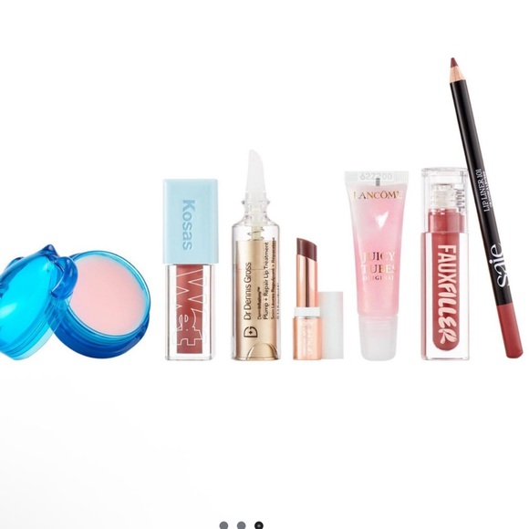 Sephora Favorites' Holiday Lip Kit 2025 - Picture 2 of 2